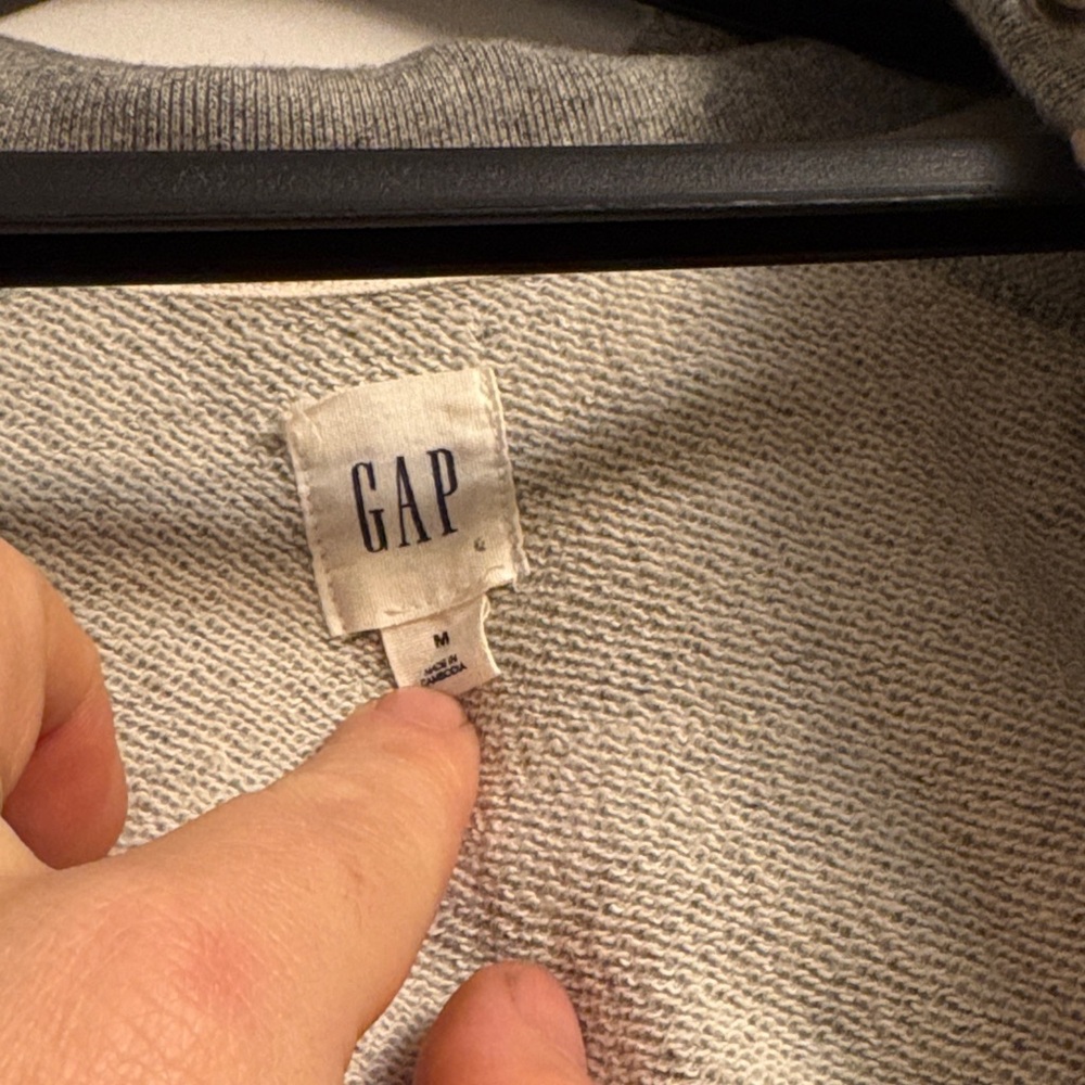 Men's Gap Gray Hoodie Sweater medium - Picture 2 of 3